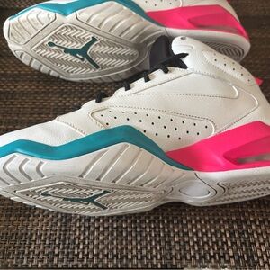 Jordan “lift off” South Beach
